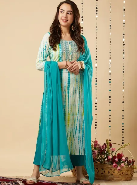 Ethnic Wear Exporter - Traditional Indian Kurtas & Sarees
